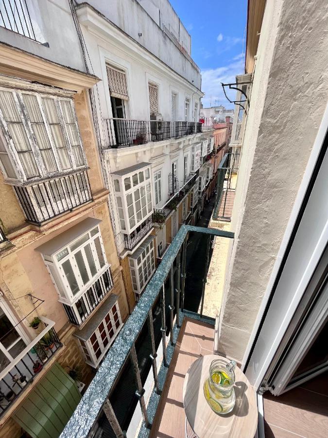 Gatu Premium Villa Flamenca , Preferente Mayores De 25 Anos Y Familias 카디스 외부 사진
